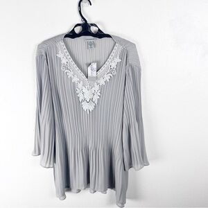 CATHERINE’S Grey Accordion Lace Trim Flared Sleeves Sheer Blouse Top Size 2X